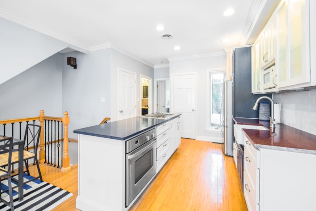Full size open concept island kitchen!
