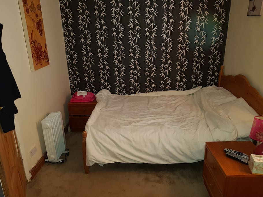 Cosy double bed