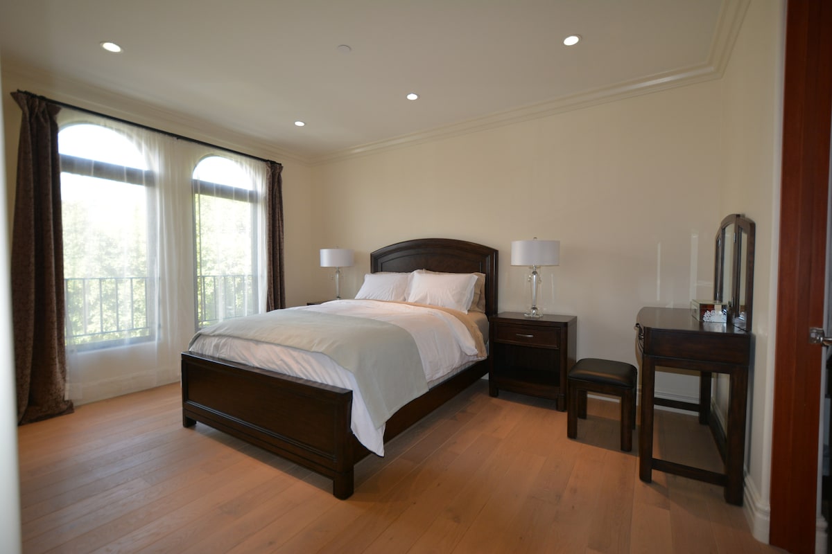 მე-3 საძინებელი