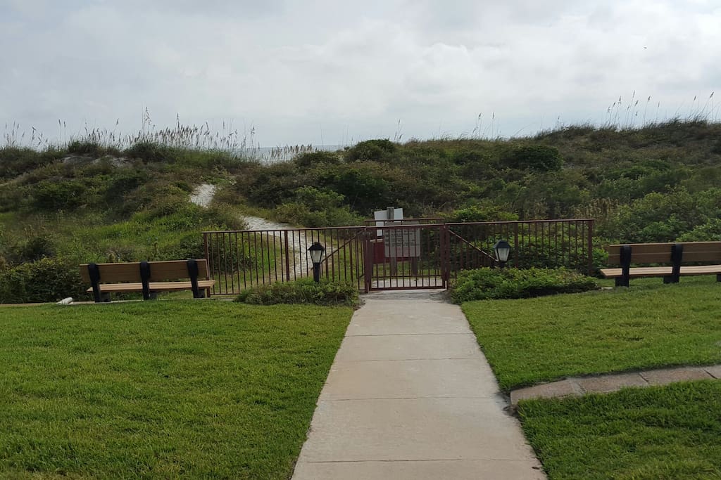 Steps to the beach