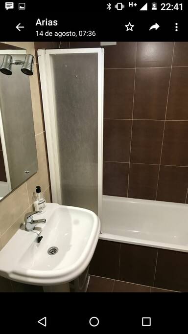 Baño con ducha