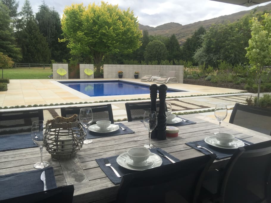 Outdoor dining!
