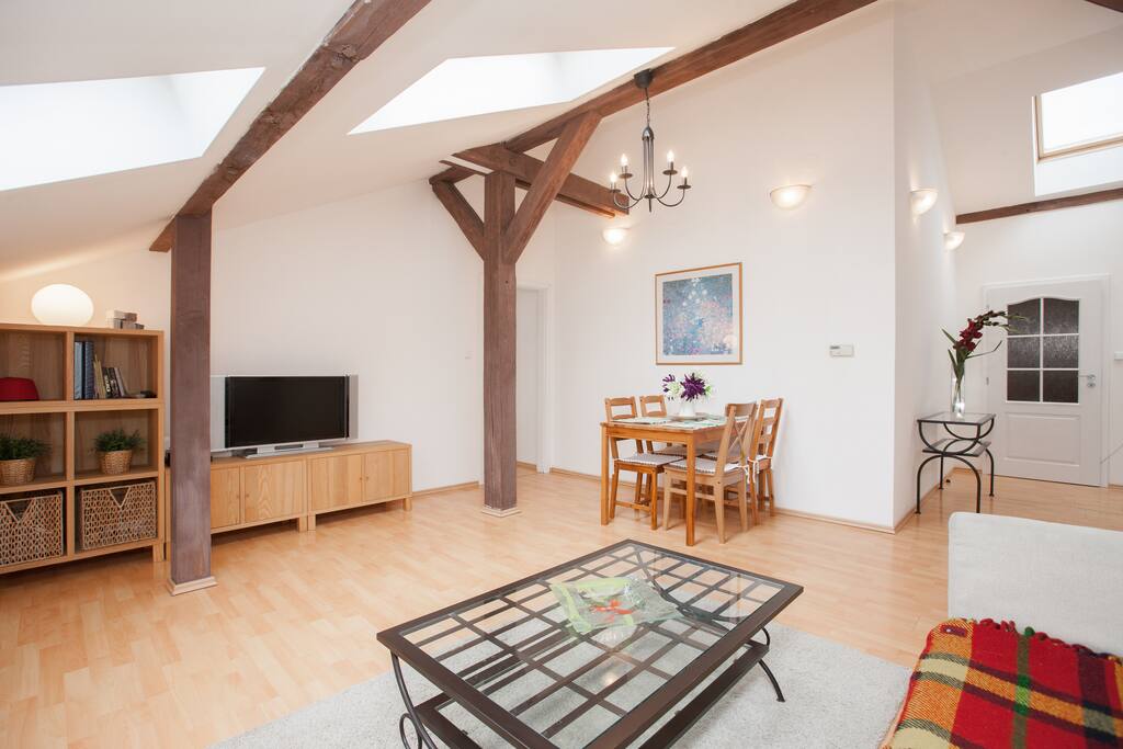 Living and dining area with TV and Free Wifi Internet