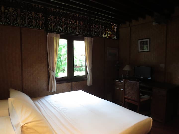 Schlafzimmer unten