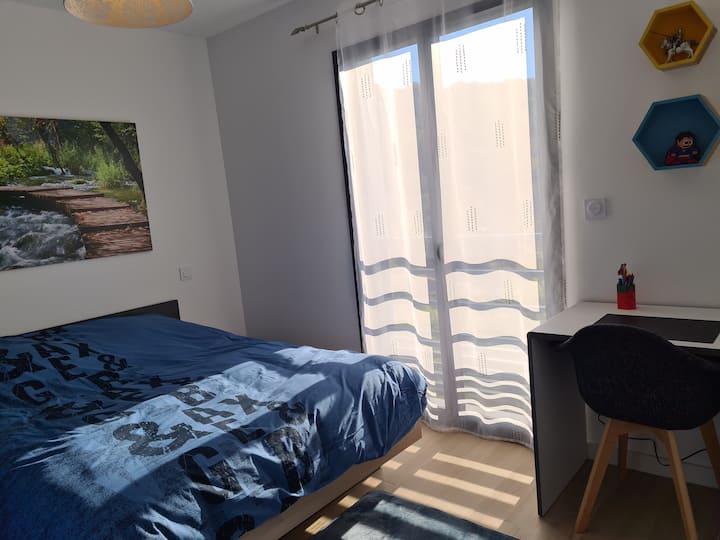 საძინებელი 2