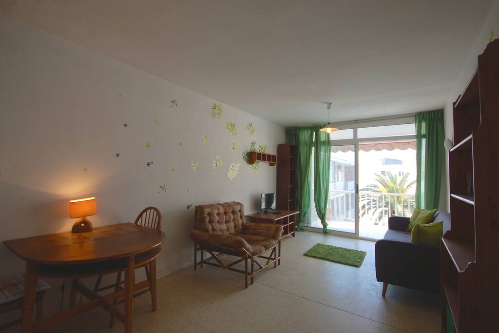 Living room with access to the terrace