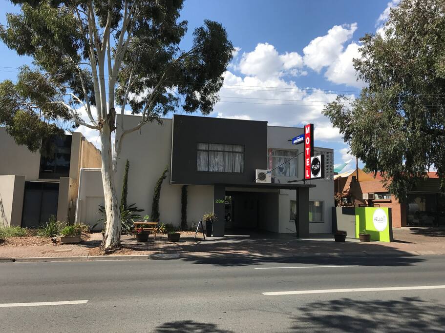 Close to public transport, local shopping, cafes and restaurants