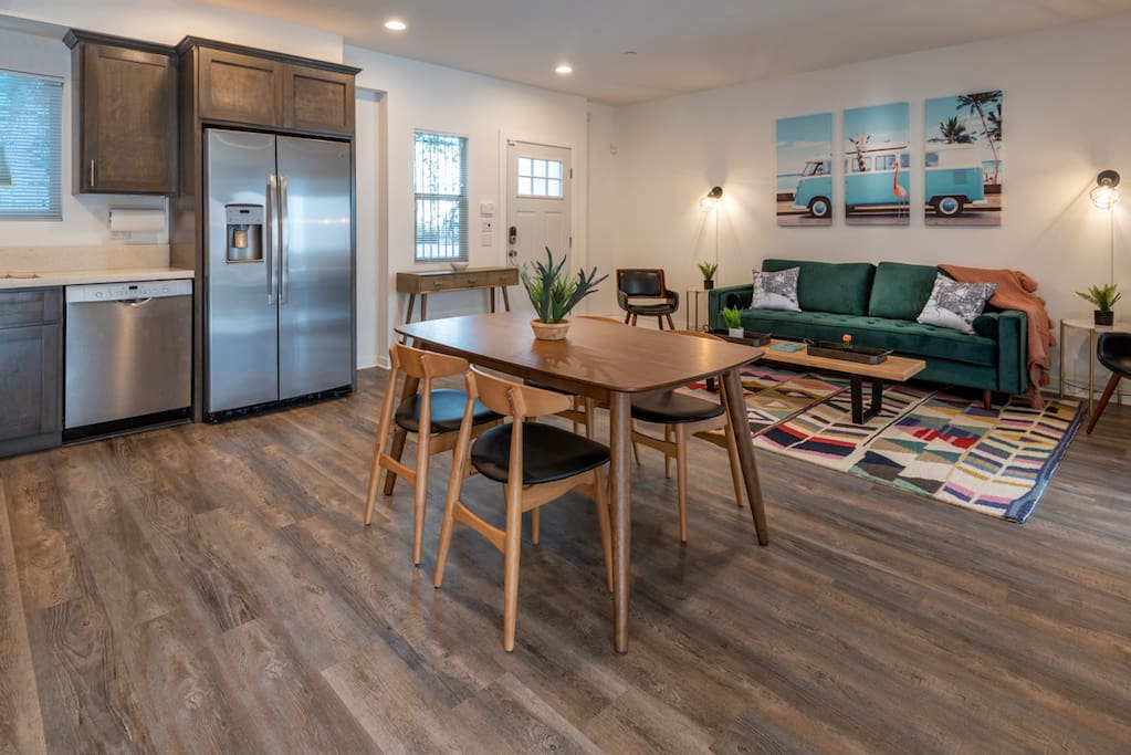 5 bedrooms 4 FULL baths in Downtown Long Beach