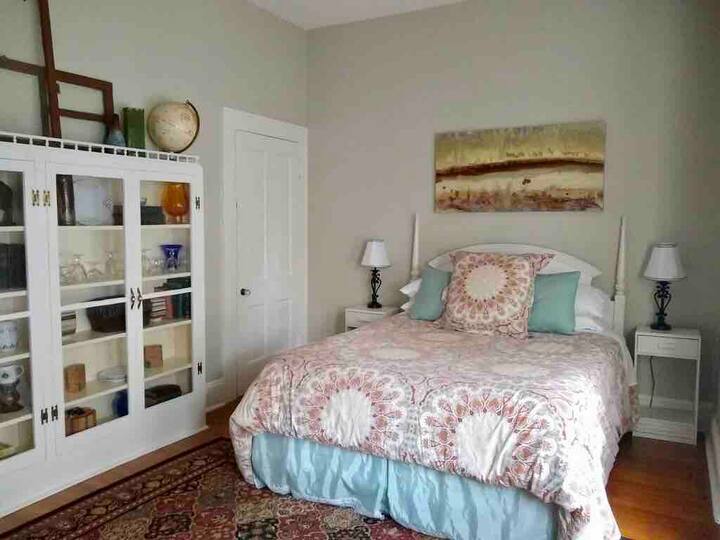 14 Best Airbnb Vacation Rentals In Springfield, Illinois Updated 2024