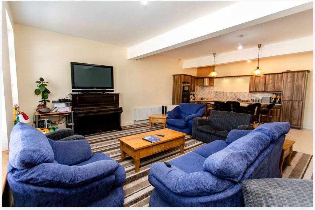 Free WIFI . Tv/satellite, DVD player with a selection of videos. Radio . PlayStation with games . Mini pool table.
Piano is not tuned at present. Family antique.