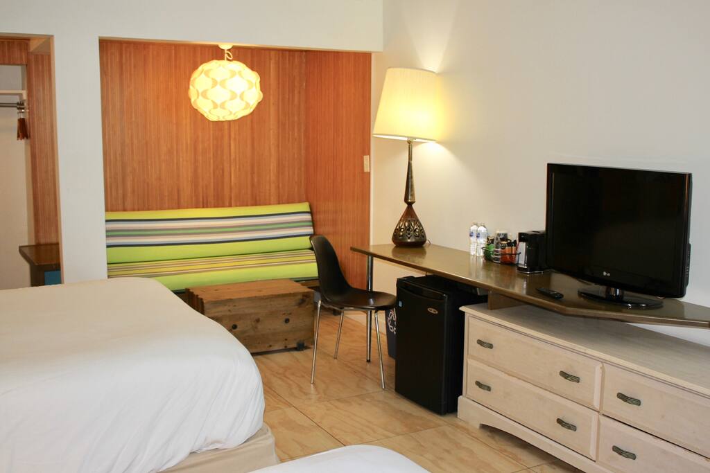Queen size beds, TV set