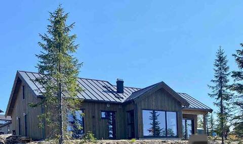 New and modern cabin in beautiful nature at Lygna