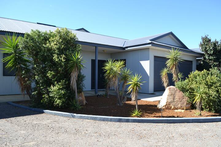 Panorama..Kalbarri FREE WIFI gallery image 4