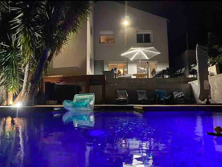 Bas De Villa Avec Piscine - La Seyne-sur-Mer