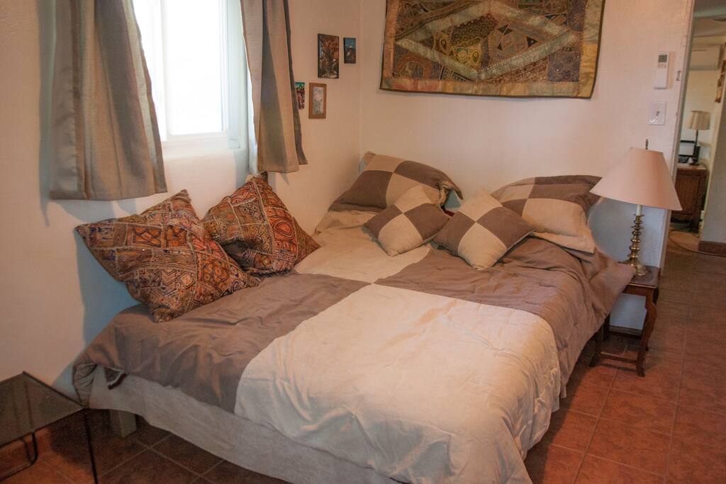 Queen size bed