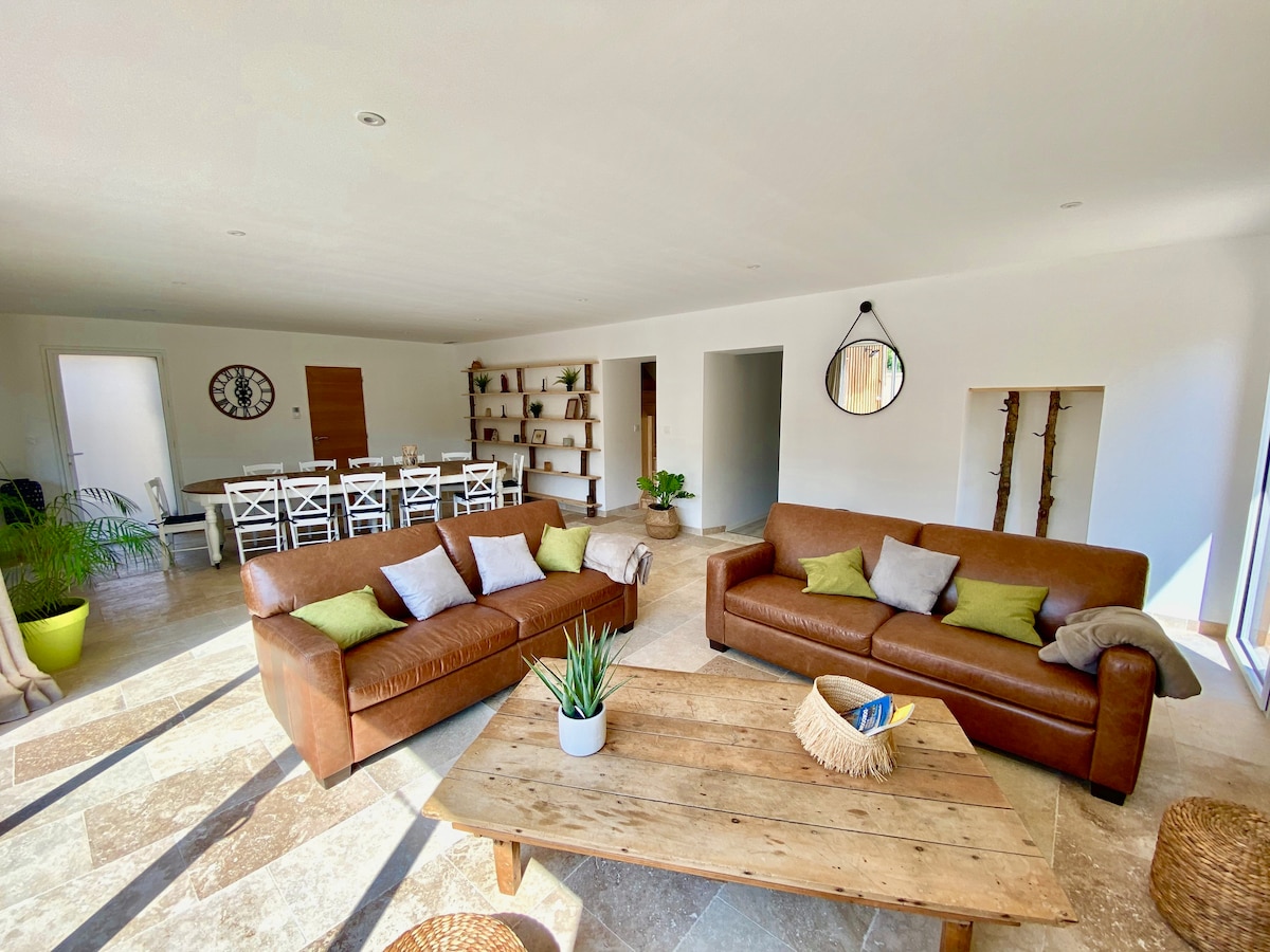 Airbnb con mejor rendimiento: La Vallée - 12 people - Lascaux - Périgord en Dordogne