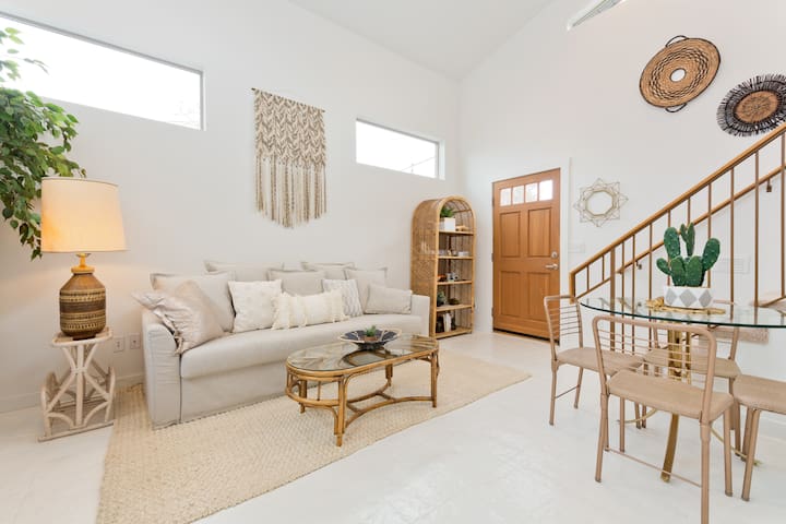 NEW! ★ Luxury vacation home in heart of Boise★