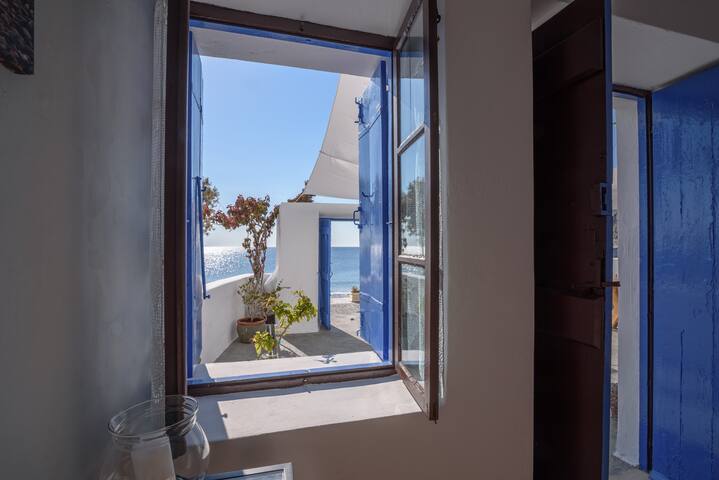 Santorini Island Kamari Beach House gallery image 2