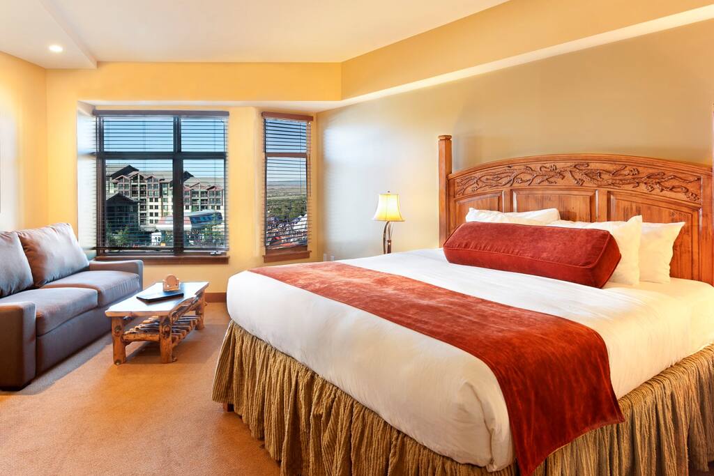 Get a good night's rest in the spacious master bedroom.