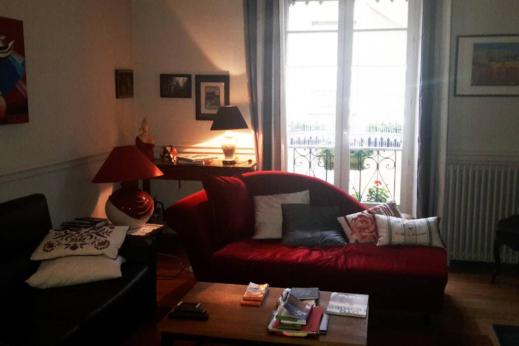 Salon bis
