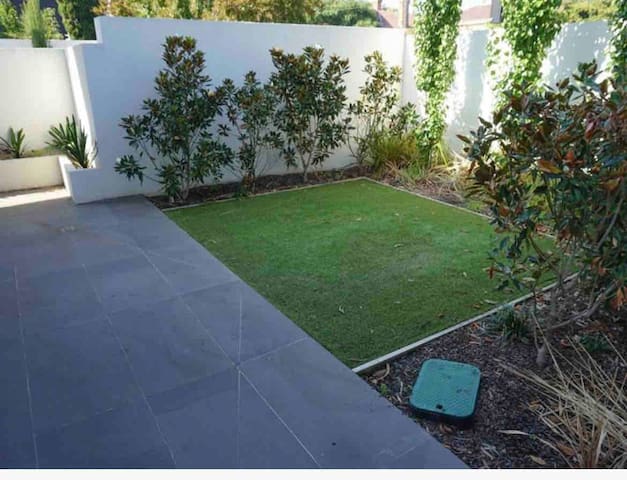 Melb Family Stays most popular Hawthorn property gallery image 2