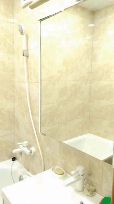 Bathroom/Ванная комната