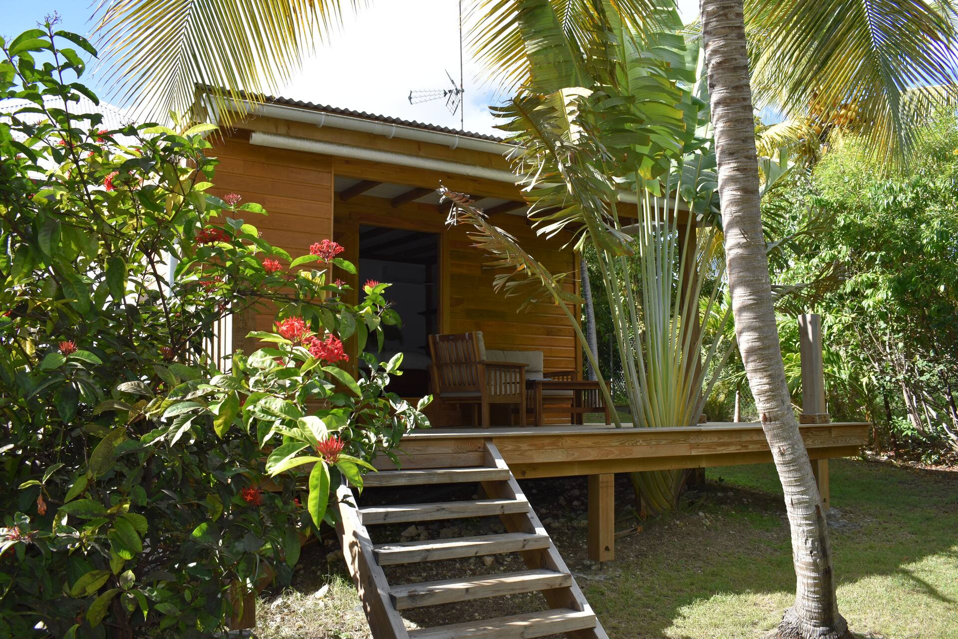 ”Kazatipuch” Bungalow 3 mn from the lagoon beaches