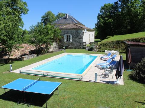 A piece of paradise in an idyllic location