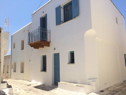 Traditional suites in Chora, Kythnos #2