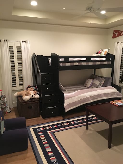 Bunk beds-twin on top, double bed on bottom, twin size pull out trundle.