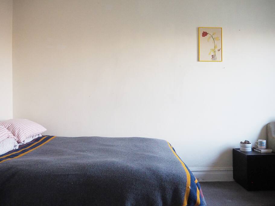 Guest bedroom