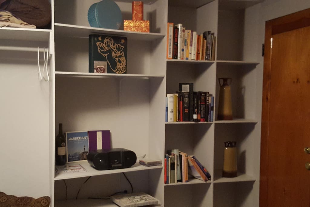 North room relaxation station