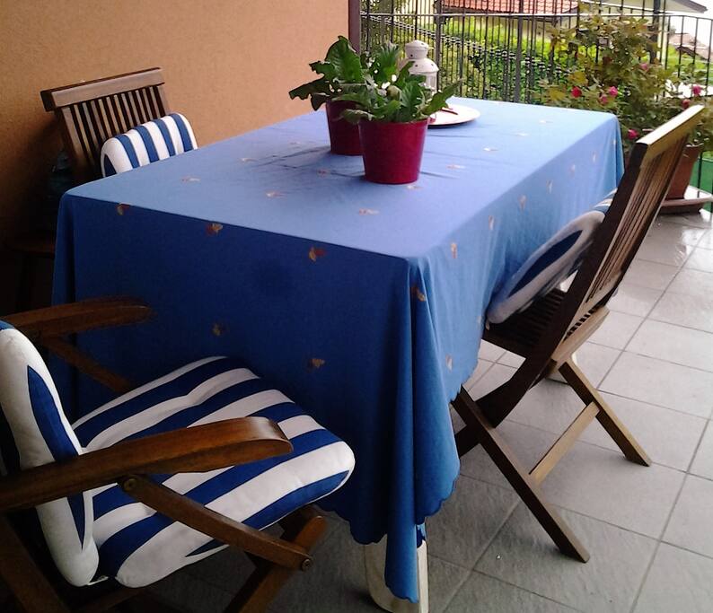 TERRAZZO CON VISTA LAGO
