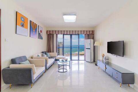 Hailey Island. Shili Silver Beach. South Bay Garden. Building C Seaview Family Comfortable Three Bedrooms and One Living Room