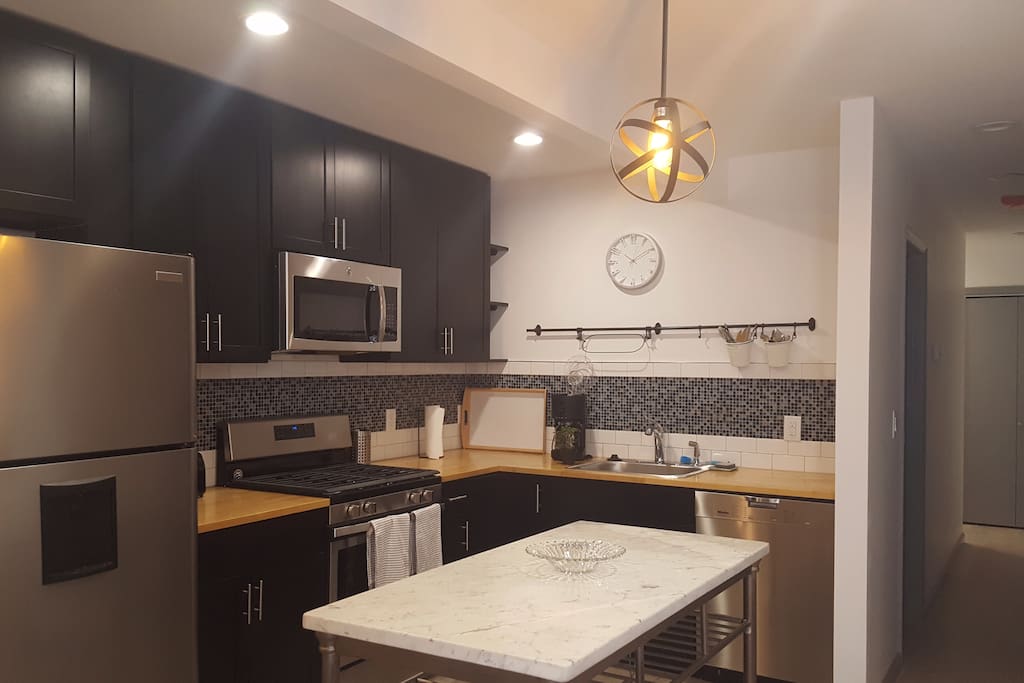 Fully equipped kitchen with island.