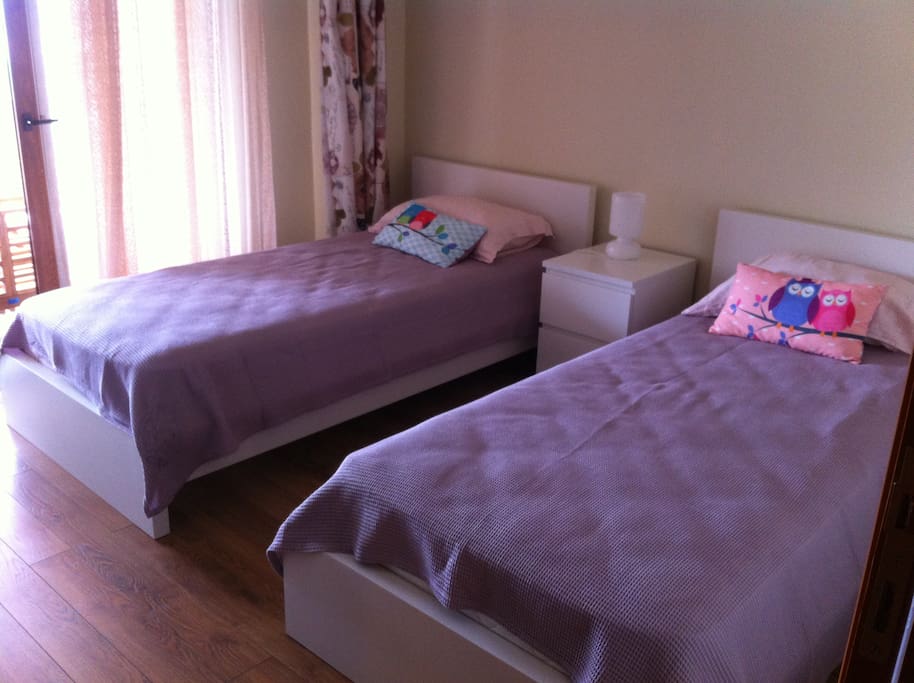 Schlafzimmer mit Balkon