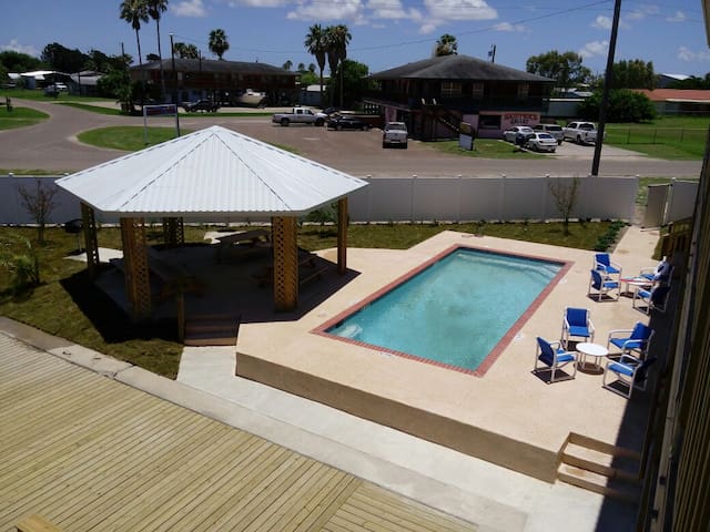 Airbnb Armstrong Holiday Rentals Places To Stay Texas