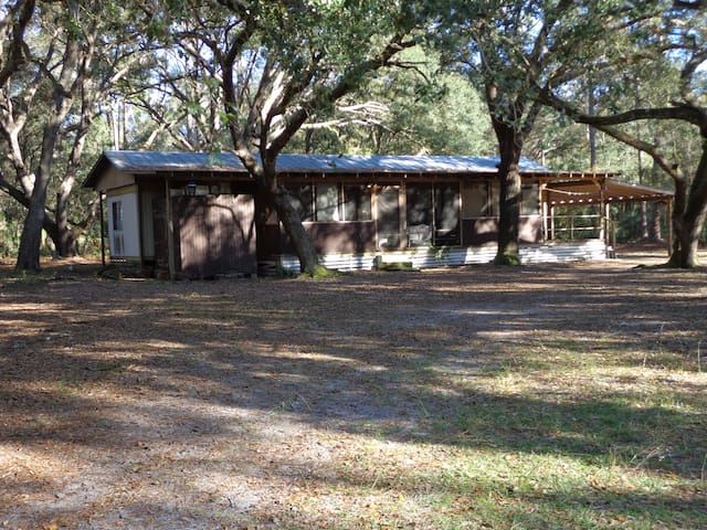 Ocala National Forest Woods Getaway