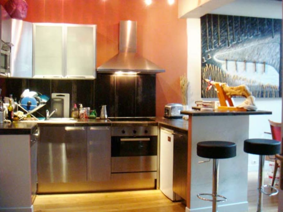 Fully equipped kitchen