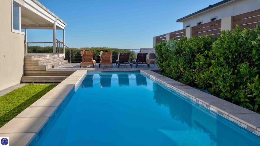 125@Lantic Luxury Villa – Solar Back-up