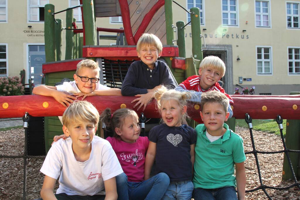 Familien- und Freizeithotel Gutshaus Petkus