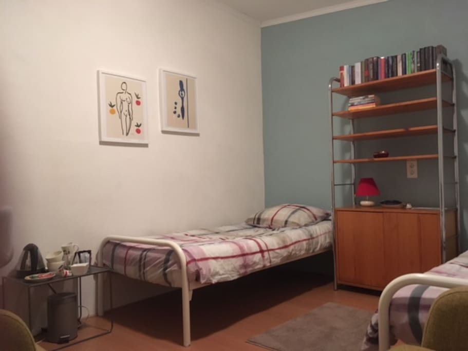 Kamer met 2 éénpersoonsbedden