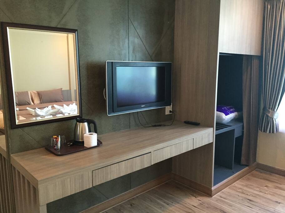 Media center and Coffee/Tea Station