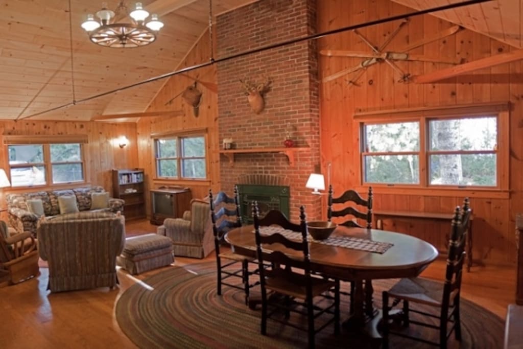 Open Dining Area / Living room -Greenville cabin