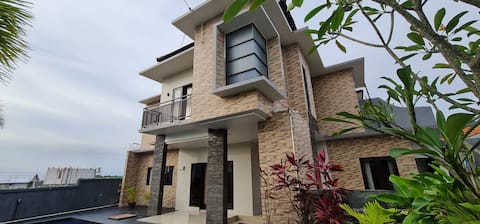 Harvest Villa