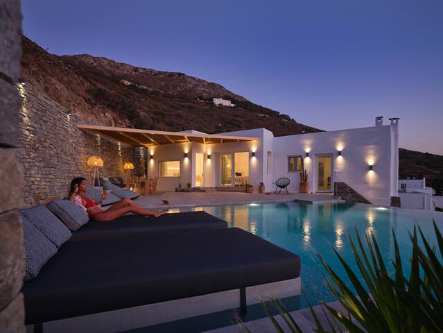 Infinity sea view hillside villa with private pool gallery image 4