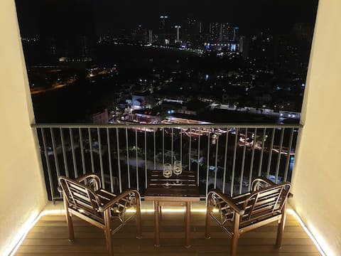 *LANDMARK SUNRISE SEAVIEW* *PRIVATE CINEMA*(温馨海景)