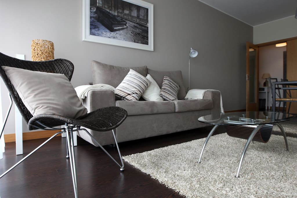 Living Room / Sala de Estar