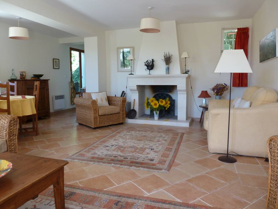 sitting room from front door