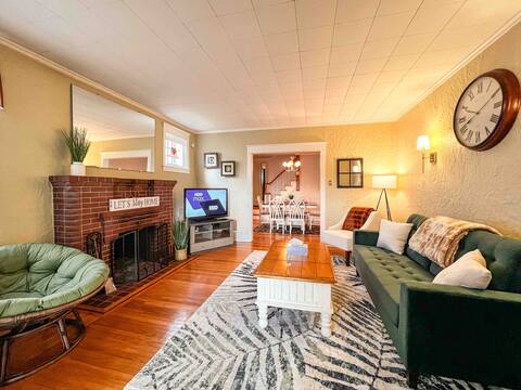 ☆NEW☆Cozy✔WiFi❤HBO Max✔Office☆Clean!